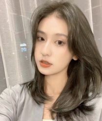 -蘑菇发型
