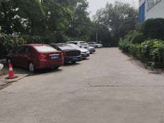 -尤尼克斯羽毛球主题馆