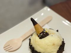 翻转甜筒蛋糕-星巴克(北京通州新光大中心店)