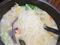 -过桥缘·过桥米线(大华虎城嘉年华店)