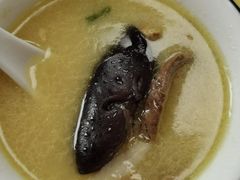 -天目湖刘老四农庄