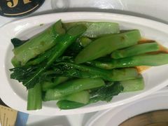 -新大咀港式茶餐厅(宝山万达店)