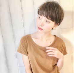 -明洞造型精品烫染