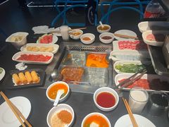 -海底捞火锅智慧餐厅(中骏世界城店)