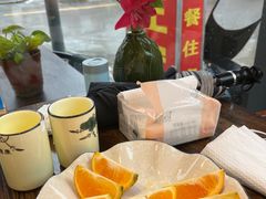 -梁姐啤酒鱼(兴坪古镇店)
