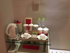 -杭州滨江宝龙城华美达酒店