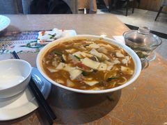 -清真·胖妈妈手抓餐厅(定西路长城宾馆店)