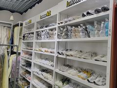 -翰皇直营洗衣洗鞋(望京鹿港店)