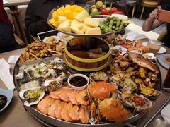 小海标准-日进一片海.生腌海鲜火锅.宵夜烧烤(三里屯总店)