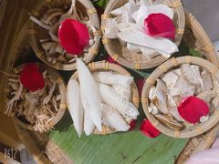 -菌彩云南野生菌火锅(万达广场店)