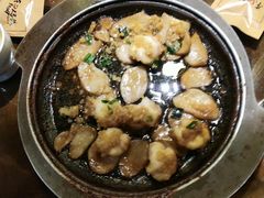 -东口码头·烧鸽子·鱼头泡饼·地方菜(金鹰悦城店)
