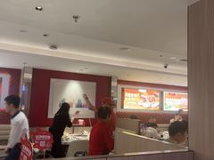 -海底捞火锅(杭州庆春路夜宵主题店)