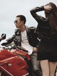 -上花轿婚纱摄影