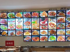 -老码头黑皮肘子锅包肉(赣水路店)