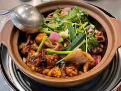 -胡须佬鸡煲四季火锅店(石厦西村直营店)