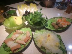 -一叶一世界·素食餐厅(锦华万达店)
