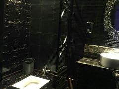 -欢乐迪KTV(南坪上海城店)