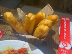 -叶派龙虾•招牌香辣蟹·海鲜(中海国际店)