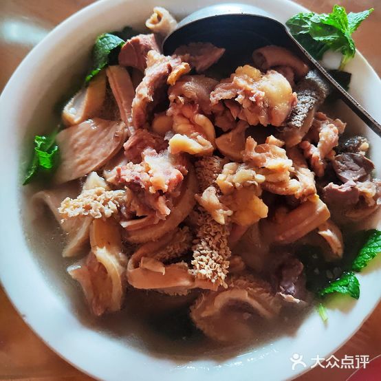 曼窝牛肉馆(金曼集贸市场店)