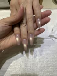 -进巍美甲美睫