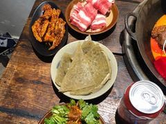 -四小区火锅·巷子里的重庆火锅(花照壁店)