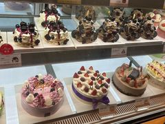 -罗森尼娜(德思勤店)