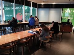 -星巴克(日月光店)