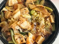 -拌陛河山抚顺麻辣拌(总店)