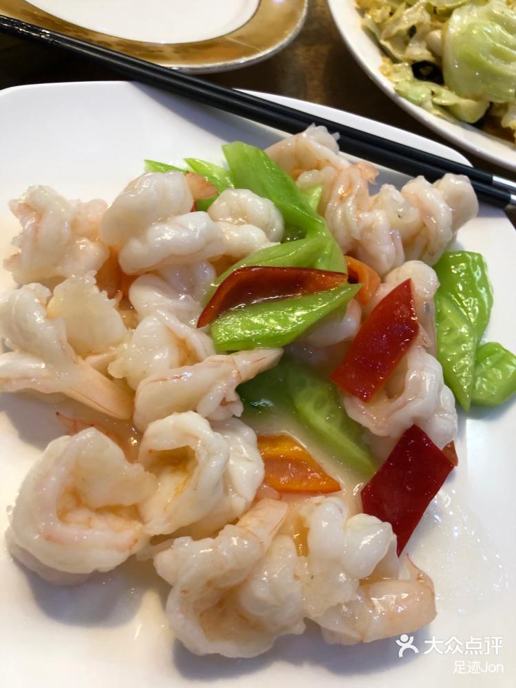 烤肉宛饭庄(万泉河店)-"北京老字号清真餐厅,之前偶尔会吃一次,有.