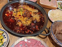 -旧街市鲜货老火锅(大光路店)