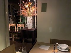 -穹六人间 people 6(岳阳路店)