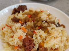 -汗腾格里·风味餐厅(新疆驻京办店)