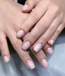 -晨·艺美甲美睫