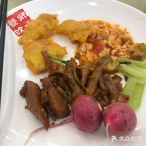 育英楼餐厅