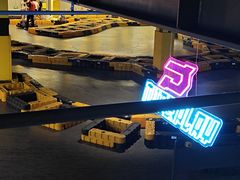 -极限PLAY运动娱乐新世界·团建派对表演休闲馆·室内高空游乐园