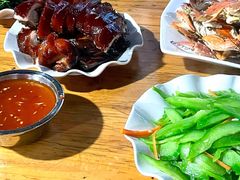 -黄记四更烤乳猪店