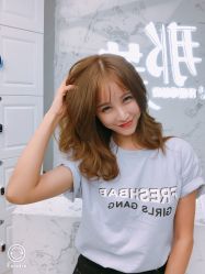 -变画·发型STUDIO