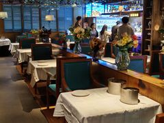 -领鲜活海鲜榴莲自助火锅(东门店)