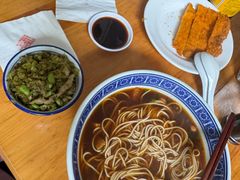 -沪西老弄堂面馆(定西路店)