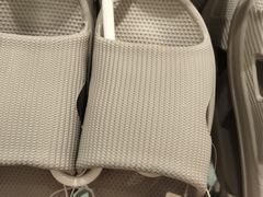 -名创优品(江南新地店)