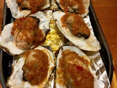 蒜泥生蚝-老东镇啤酒屋海鲜加工·蒸汽海鲜·海鲜烧烤(台东店)