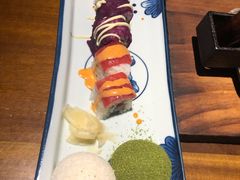寿司卷-和彩放题餐厅(酒仙桥店)