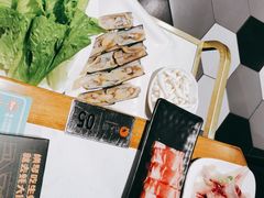 -蚝大仙横琴生蚝火锅(中央汇店)