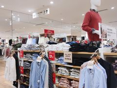 -优衣库(银川新华百货CCMall店)