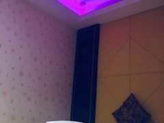 -悦港足浴(龙城国际商业广场店)