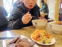 -磨沟沿老字号牛肉面·清真(金港城店)
