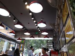 -银记肠粉店(新港西路店)
