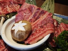 中洛牛小排-炼火烤肉店