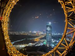 -影汇之星8字形摩天轮