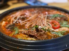 猪脊骨火锅-源味屋韩式火锅&炸鸡(鼎城当代商城店)